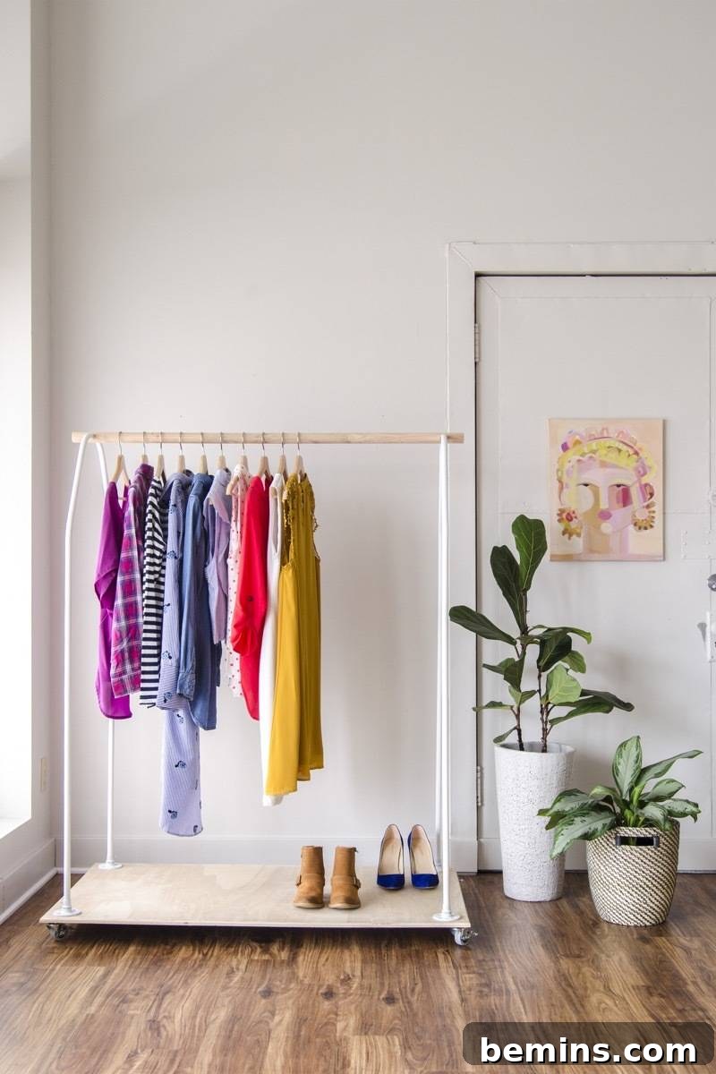 Rolling closet
