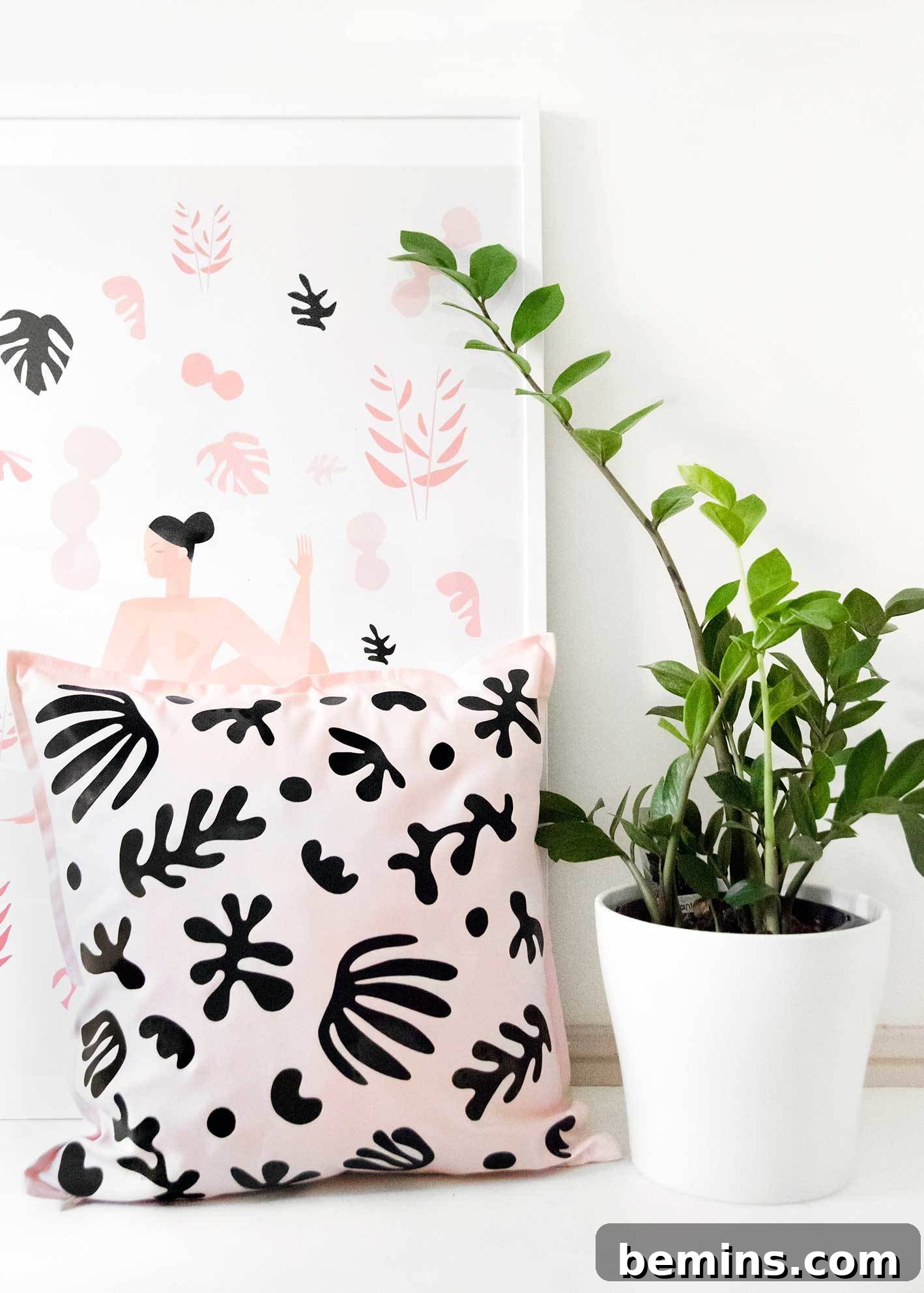 Detailed view of the funky vinyl details on the pillow
