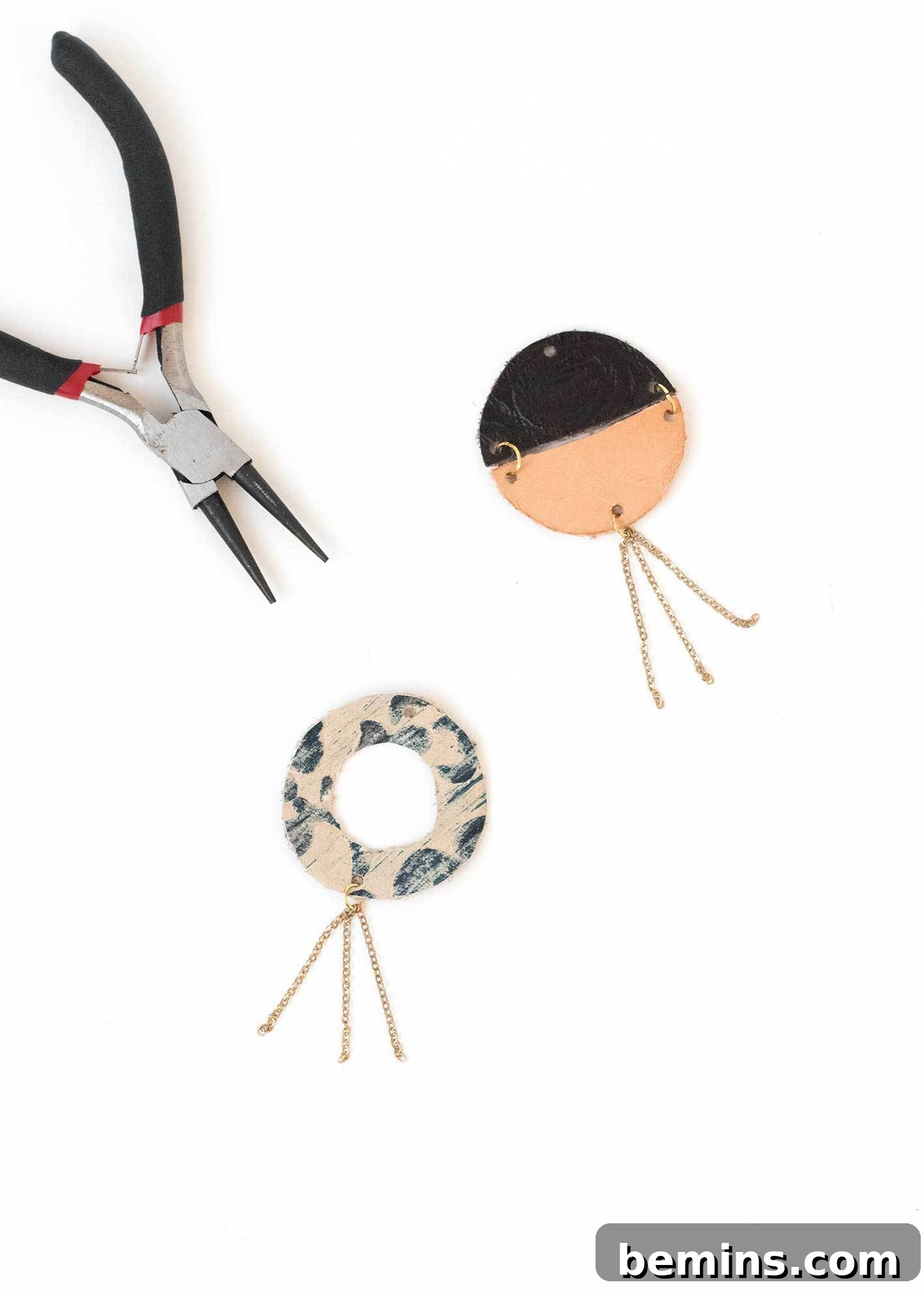 Step 6 - Attaching tassels to pendants