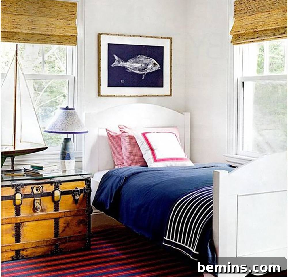 Vintage Coastal Bedroom: A Nostalgic and Charming Retreat