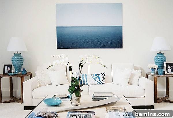 Coastal Decor Living Room: A Blend of Comfort and Style