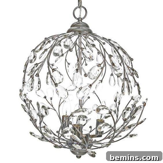 Crystal pendant light, a statement piece for a glamorous home