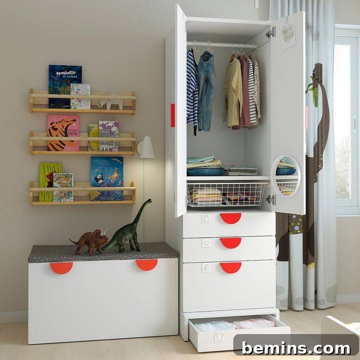 Crafting Your Perfect IKEA Closet: A Design Guide 8 IKEA SMÅSTAD / UPPFÖRA kids wardrobe