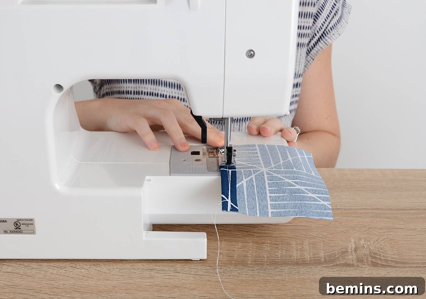 Craft Your Essential Tool Belt With Detachable Apron 12 Make This! Crafter's Tool Belt With Detachable Apron | Curbly #diy #sewing