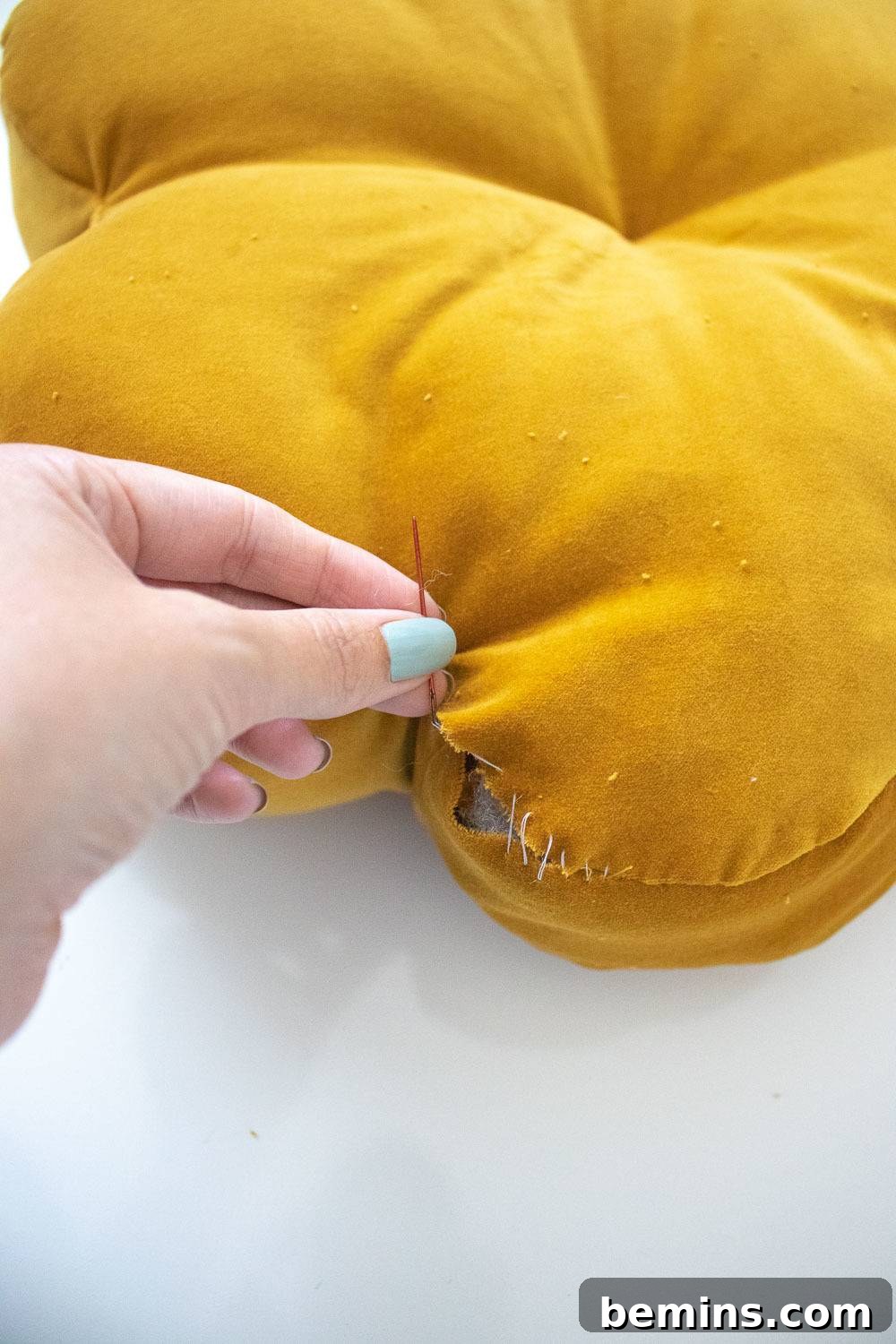 Step 10 | Velvet pillow