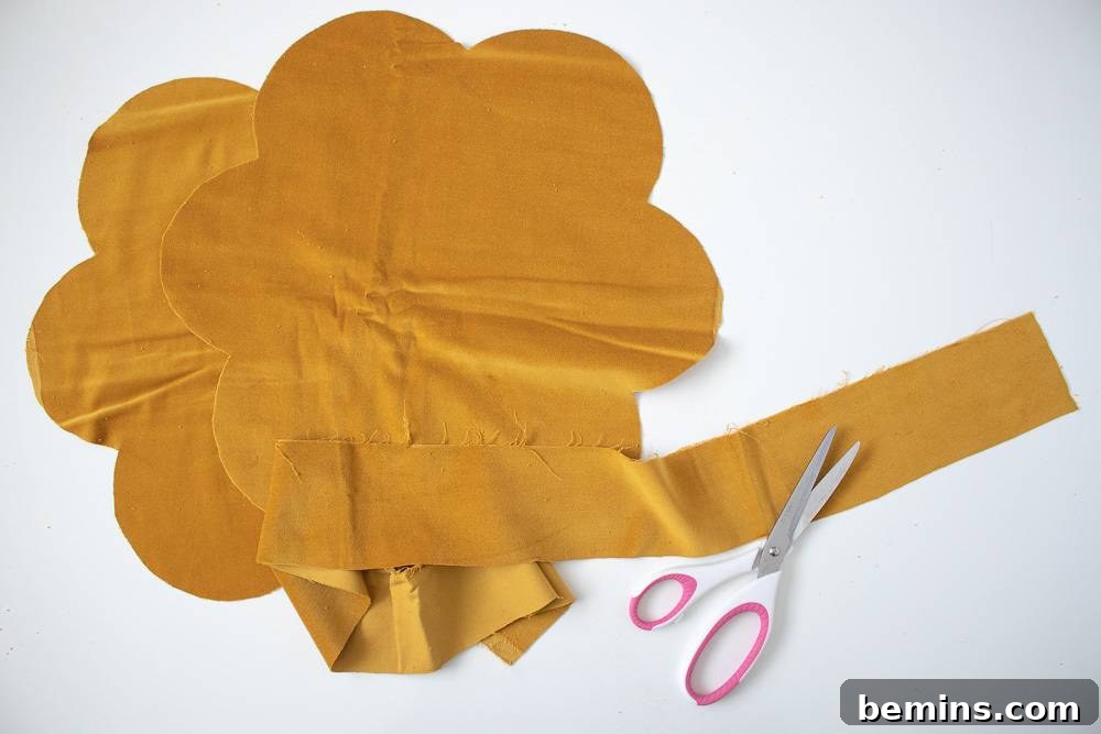 Step 2 | Velvet pillow