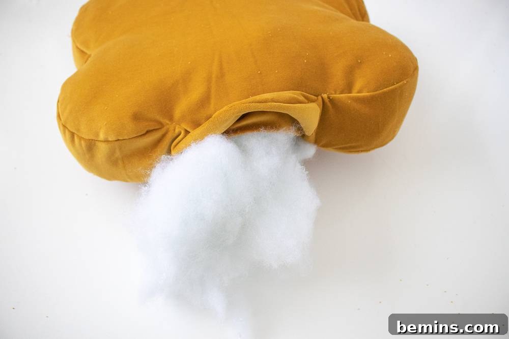 Step 7 | Velvet pillow