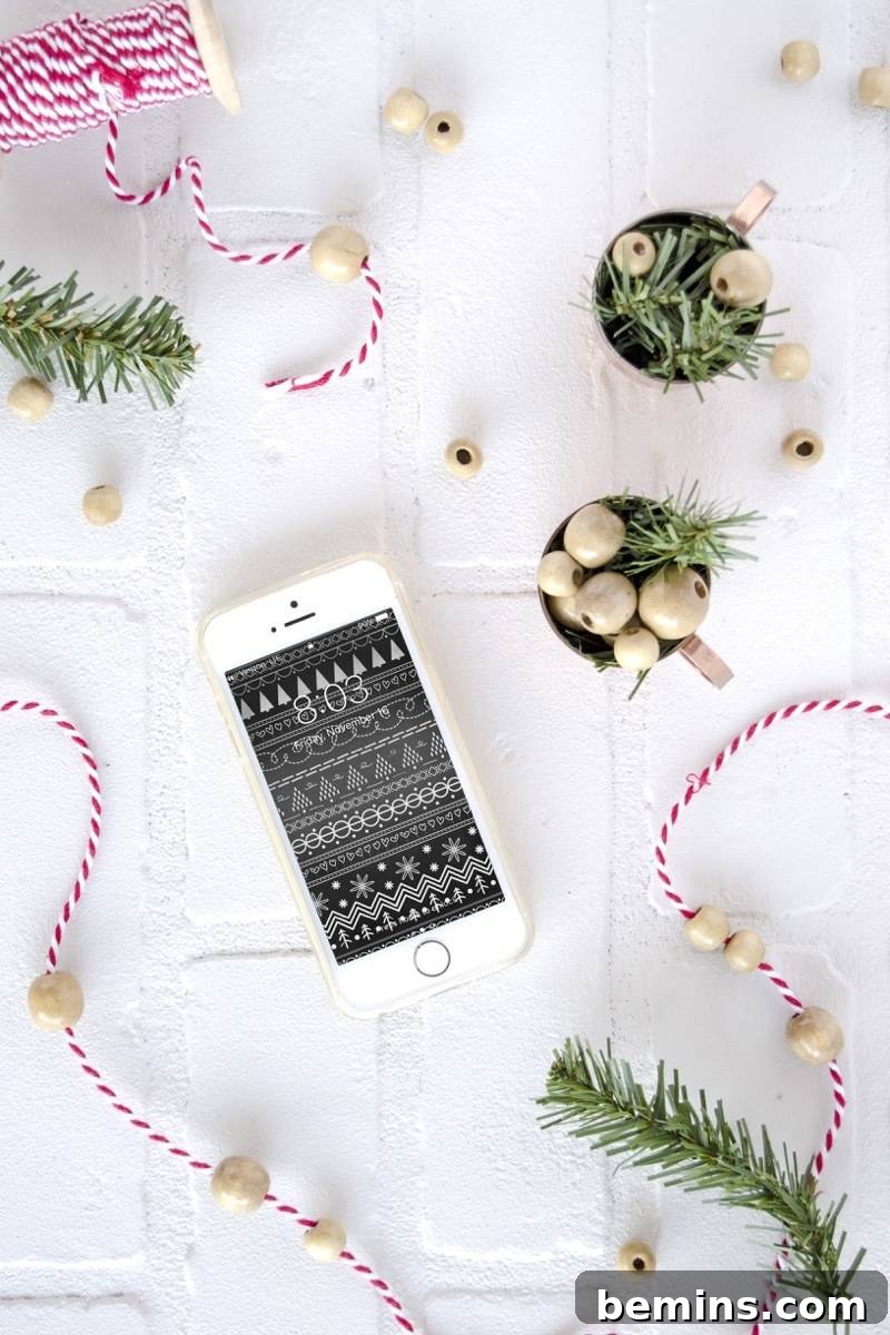 iPhone wallpapers for the holidays