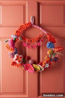 A tropical Christmas color scheme