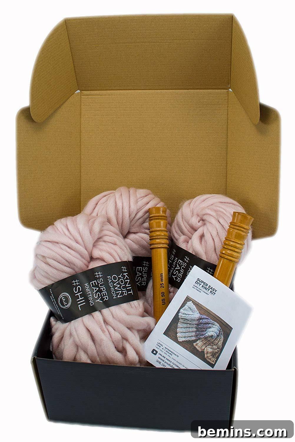 Chunky Knit Blanket DIY kit available on Amazon