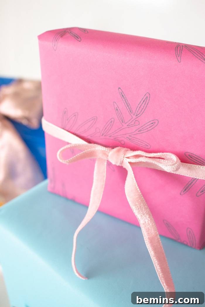 Drawn Wrapping Paper: Create Unique Designs with a Cutting Machine