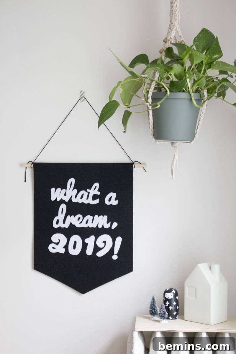 Crafting Your Vision: A DIY Inspiration Banner for the New Year 11 Close Up of Finished Banner