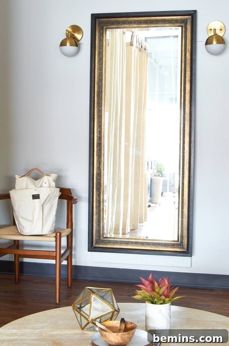From Studio to Storefront: A Creative Conversion 8 Niche Changing Room Area