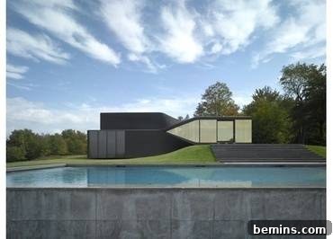 View of the decks and pool area of the UN Studio Villa