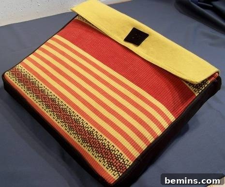 Placemat Laptop Sleeve: A DIY Project 4 Selection of Placemats for DIY Laptop Case