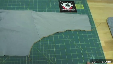 Serged sleeve bottom