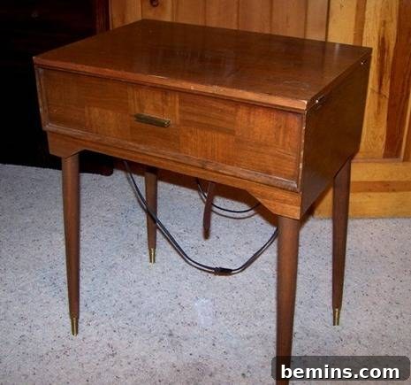 Sewing machine table