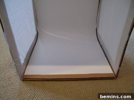 Creating a Budget-Friendly Foldable Light Box 16 Close-up of the poster board stop