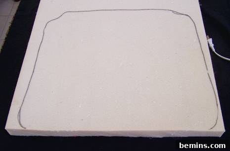 Cutting the foam with an electric knife