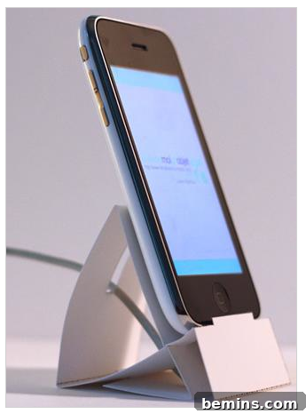 Free Paper Dock Templates for iPhone and iPod Touch 2 Minimalist Paper Dock for iPhone and iPod Touch