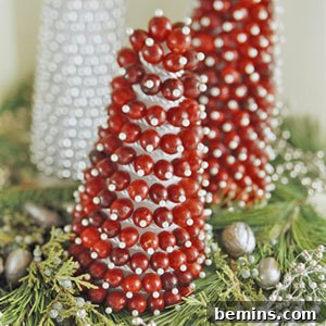 30 Creative Cranberry Decor Ideas 8 Cranberry Christmas tree decorations, adding a unique touch to holiday decor.