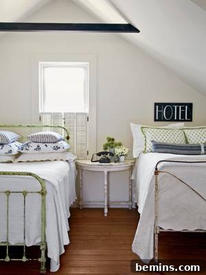 Welcoming Attic Guest Room with Twin Beds