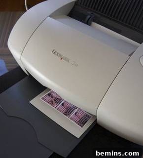 Photo strip printing