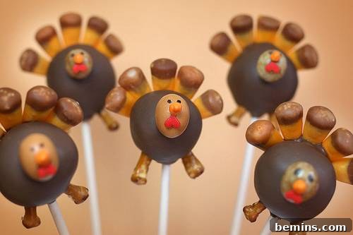 Turkey Time: 8 Delightful Thanksgiving Dishes 9 Turkey Pops