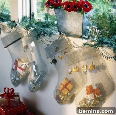Christmas Stocking Spectacular 8 "stockings made of aluminum screening"