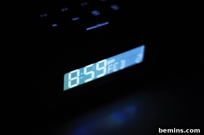 Alarm Clock Display Before Dimming - In Dark Room
