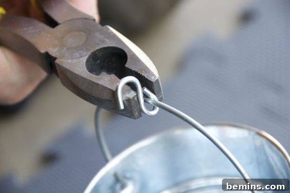 Threading Buckets onto Chain