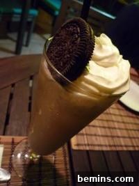 The Oreo Speedwagon: A Bold and Flavorful Kahlua Cocktail