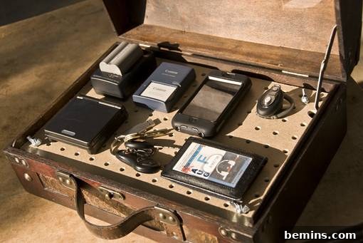Curated Collection: 8 Chic DIY Wire & Cable Management Solutions 10 Steampunk Charging Station