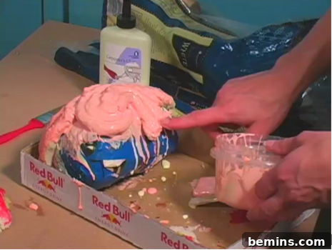Mixing the glue and paint