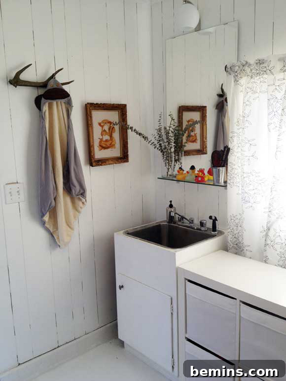Top Laundry Room Transformations 29 Bright, clean Scandinavian laundry makeover