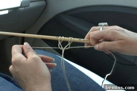 Tying a knot with hemp twine