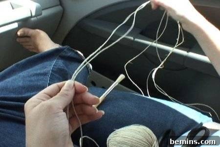 Untangling hemp twine