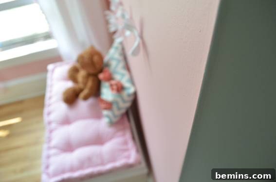 Sherwin Williams Lotus Flower and Rainwashed Color Combination