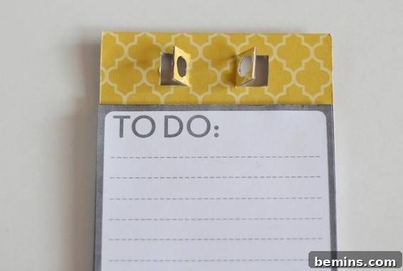 Scoring the Back of the Pen/Pencil Holder