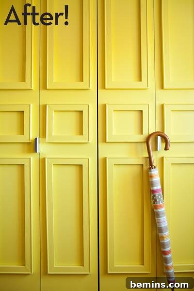 Close-up of the canvas stretcher bar detail on the closet doors