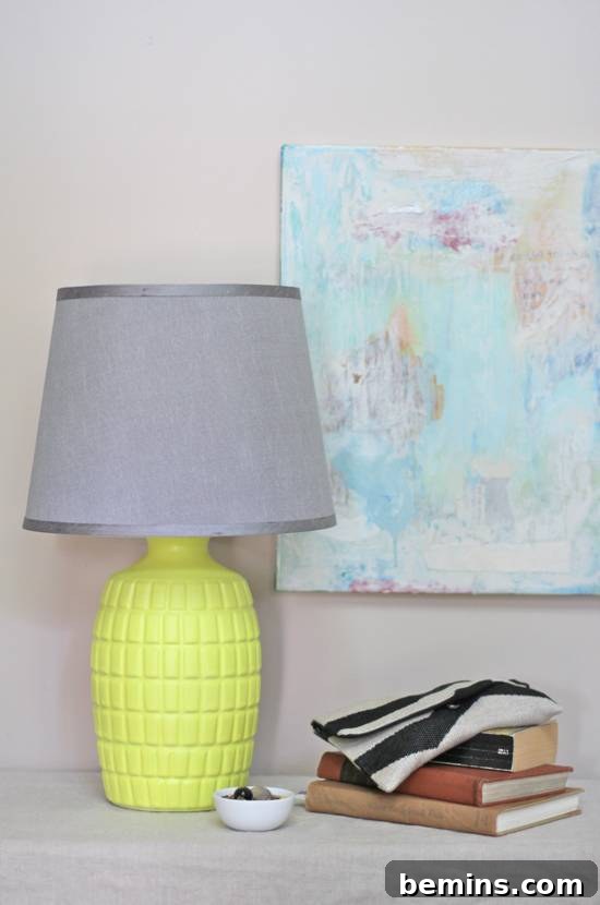A close-up of the repainted lamp.