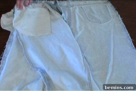 How to Sew Your Own Overalls 12 A pair of jeans was taken to make into overalls to work in the farm.