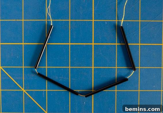 Cutting Straws for Himmeli Ornament