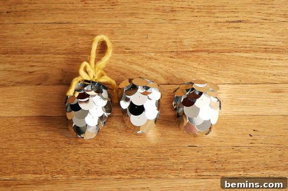 DIY Acorn Ornaments