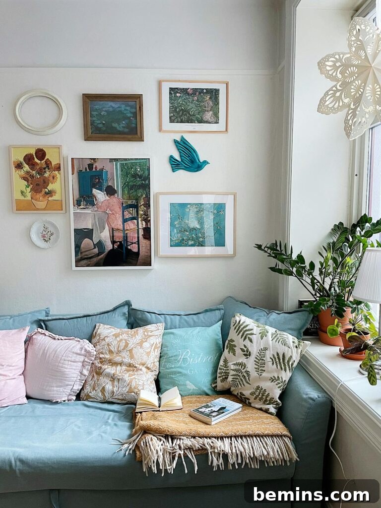 Command Strips Unleashed: Gallery Walls Without the Nail Holes 7 A cozy room with a gallery wall created using Command Strips, showcasing the ease and versatility of damage-free decorating.