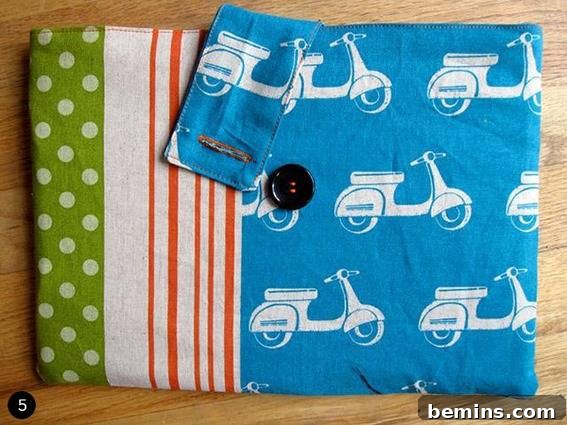Creative DIY Laptop & Tablet Case Projects 6 Zipper Laptop Case