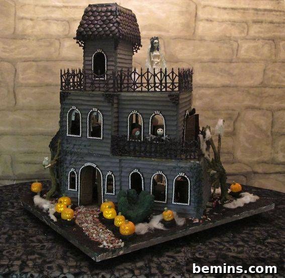 Inspiring and attractive Haunted Gingerbread House