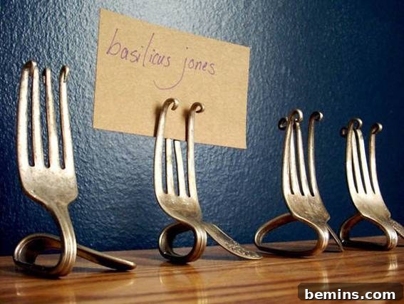 02-vintage-silver-forks-place-card-holder-06