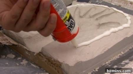 How to Craft a Realistic Replica Hand 7 Making a fake hand