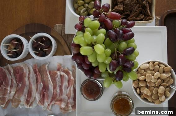 Using Small Dishes for Wine and Cheese